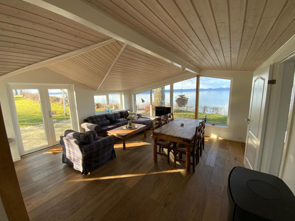 Loff Holiday Houses Обенро Екстериор снимка