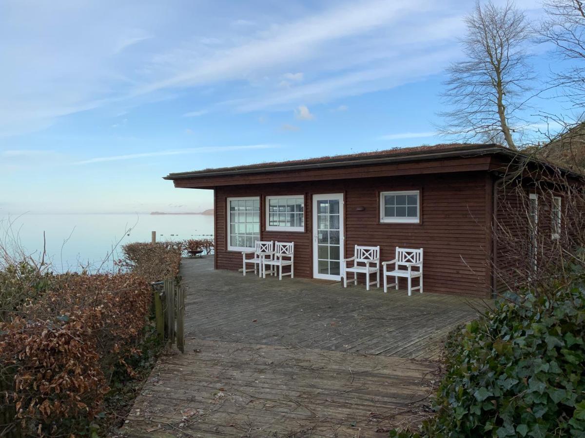 Loff Holiday Houses Обенро Екстериор снимка