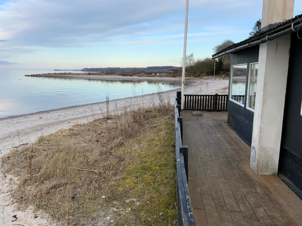 Loff Holiday Houses Обенро Екстериор снимка