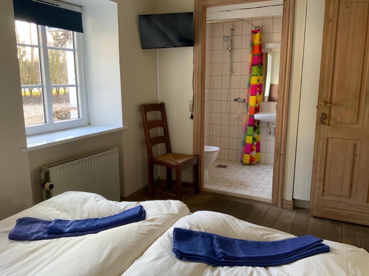 Loff Holiday Houses Обенро Екстериор снимка