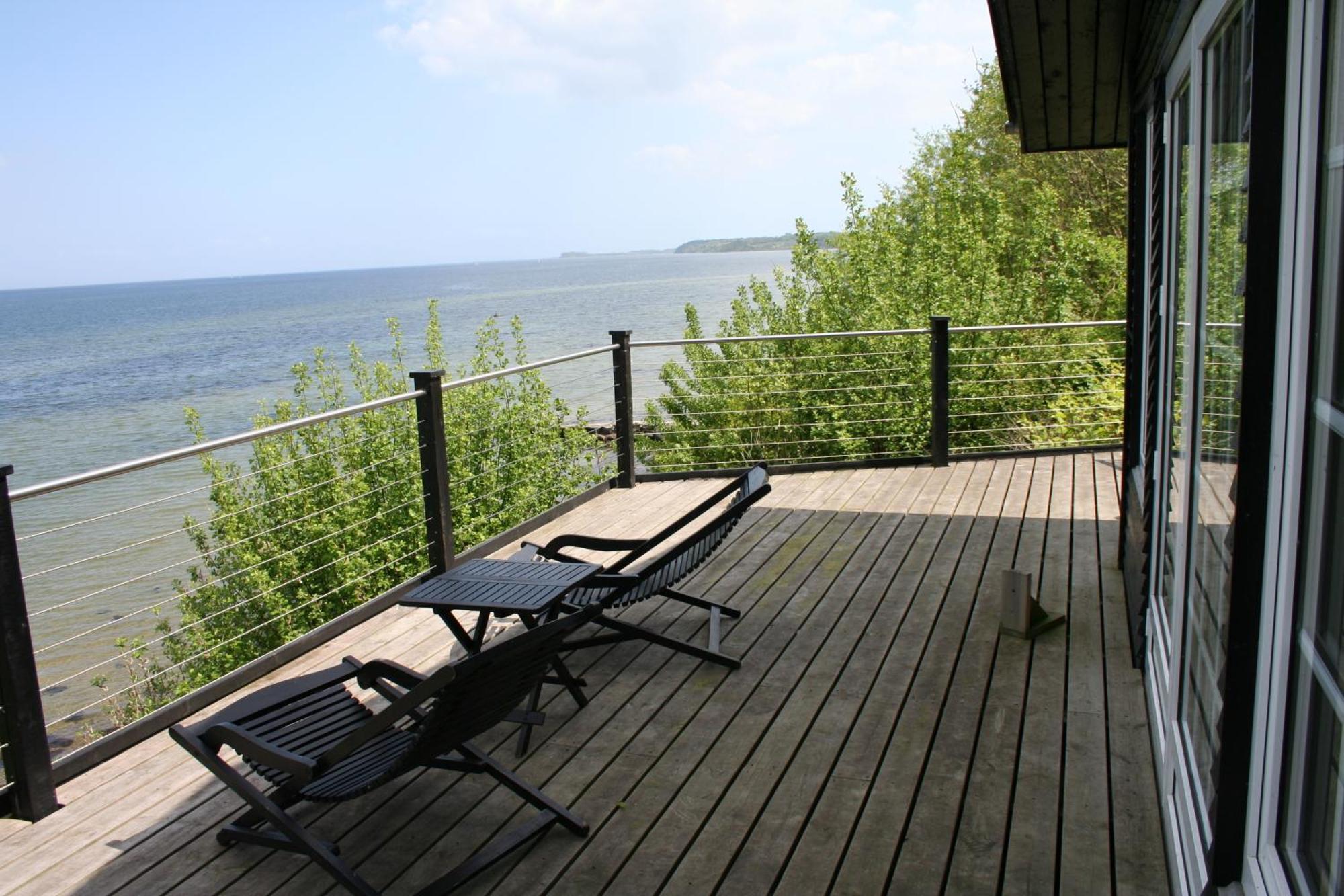 Loff Holiday Houses Обенро Екстериор снимка